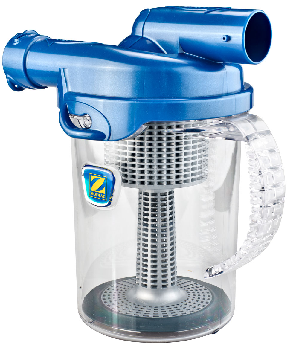 pool vacuum with leaf catcher